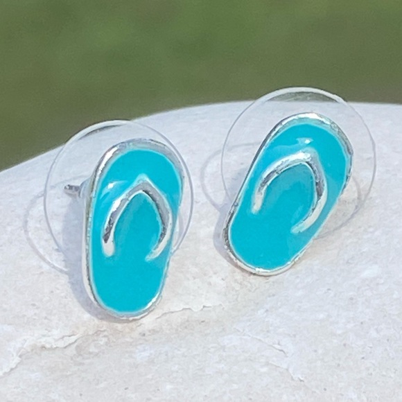 Thong sandals flip flops earrings slippahs silver tone turquoise enamel studs - Picture 1 of 8